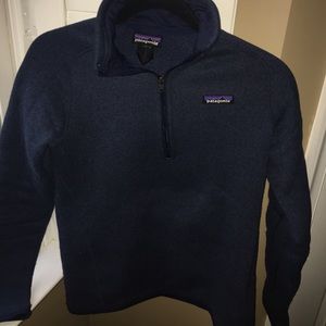 NAVY BLUE PATAGONIA!!!